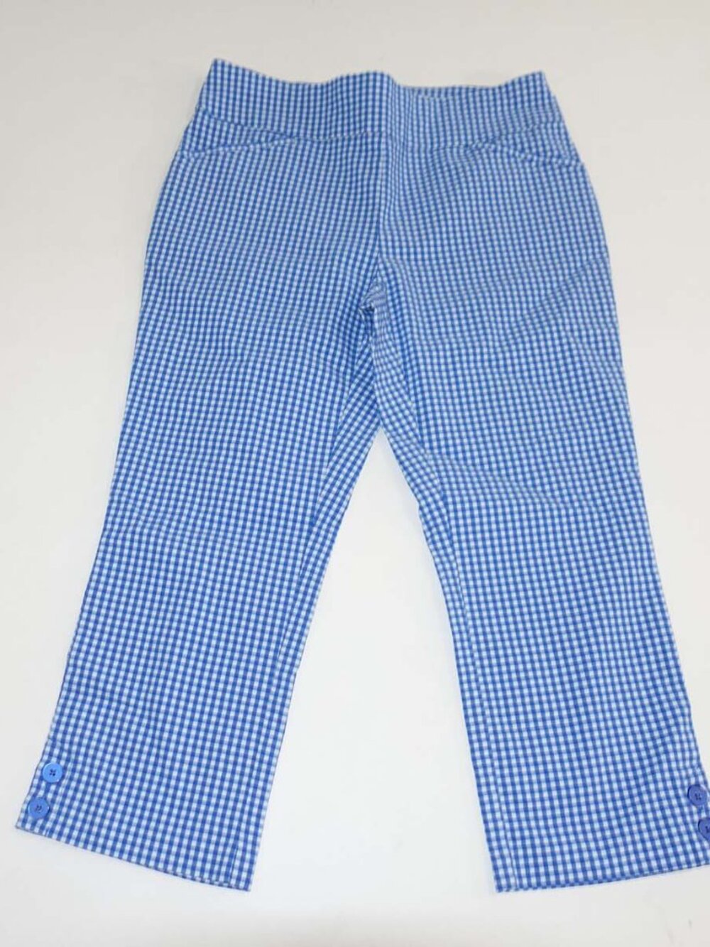 Chico's Women's Perfect Stretch Pull On Capri Pants Size 00 / 2 Blue Gingham